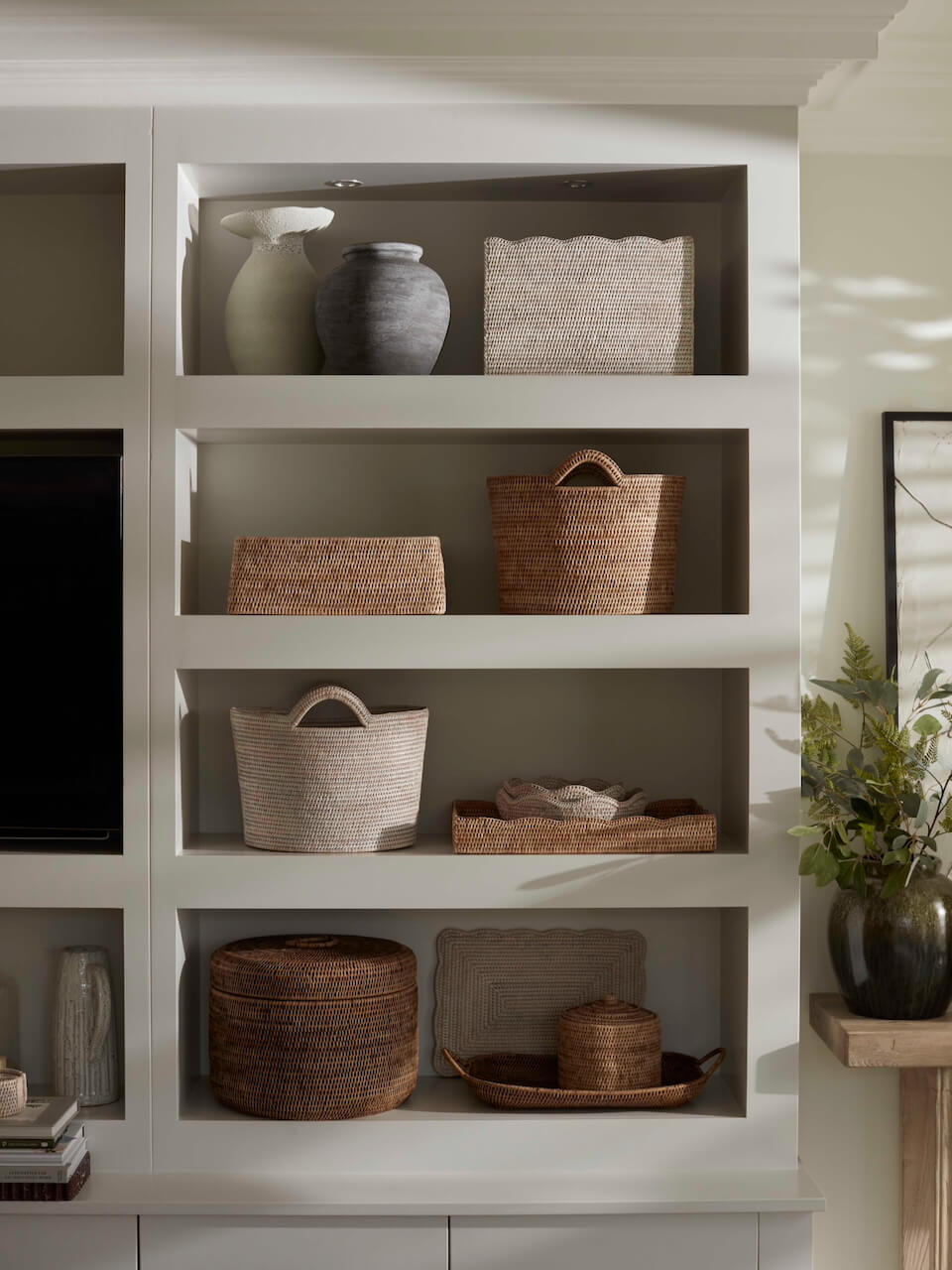 Nairn Rattan Bucket Basket - White