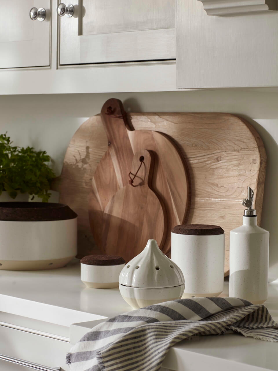 Nova White Ceramic Salt Pot