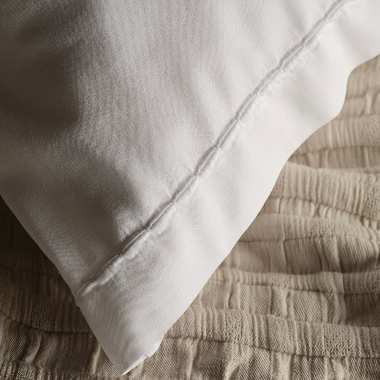Porto White Cotton Fitted Sheet
