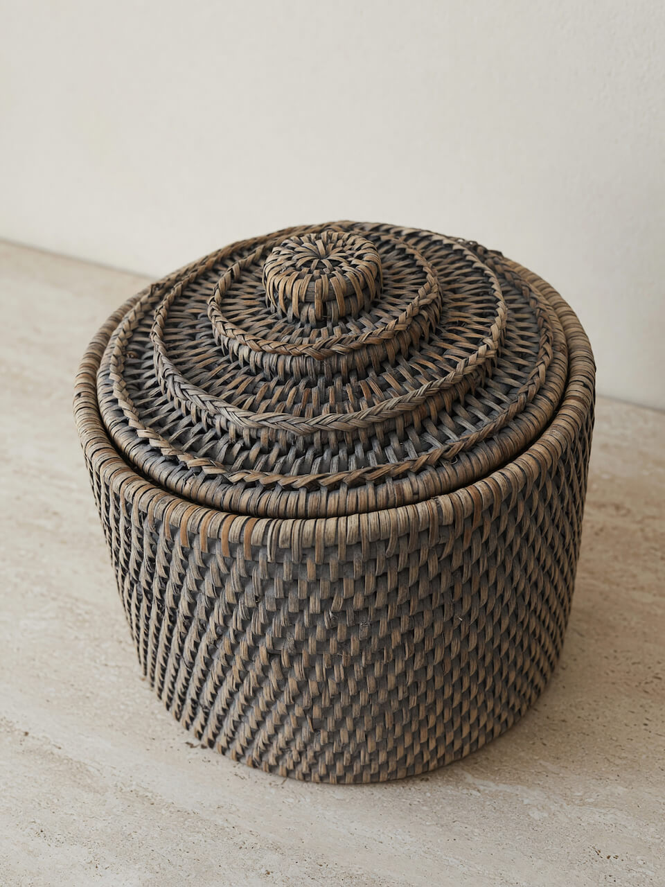 Leith Rattan Medium Lidded Storage Box - Grey